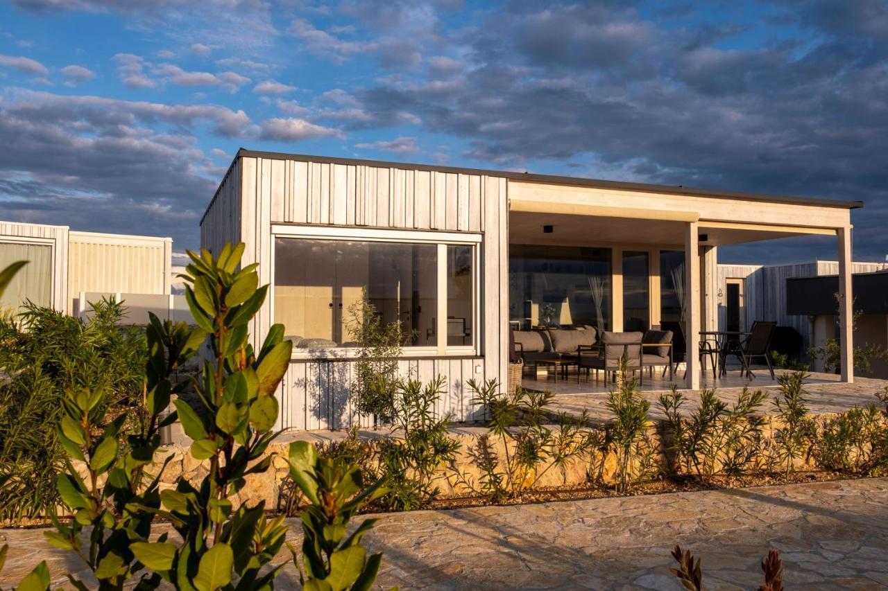 פאקוסטאן Buqez Resort Drage, Villa Vita 50 מראה חיצוני תמונה